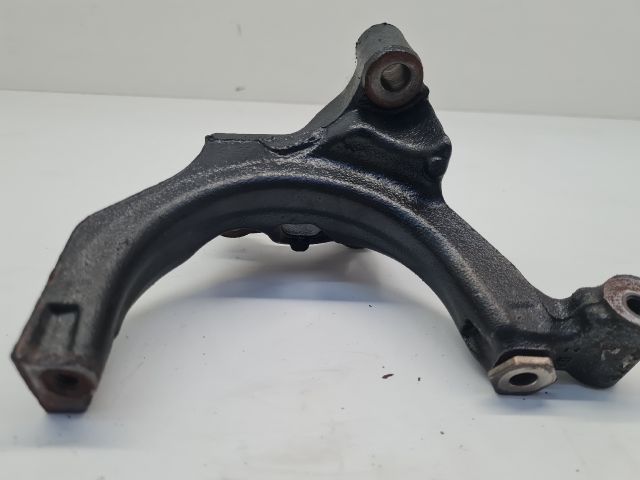 bontott VW GOLF VII Tartó Bak