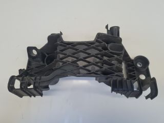 bontott VW GOLF VII Tartó Bak