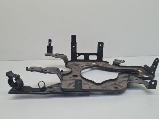 bontott VW GOLF VII Tartó Bak