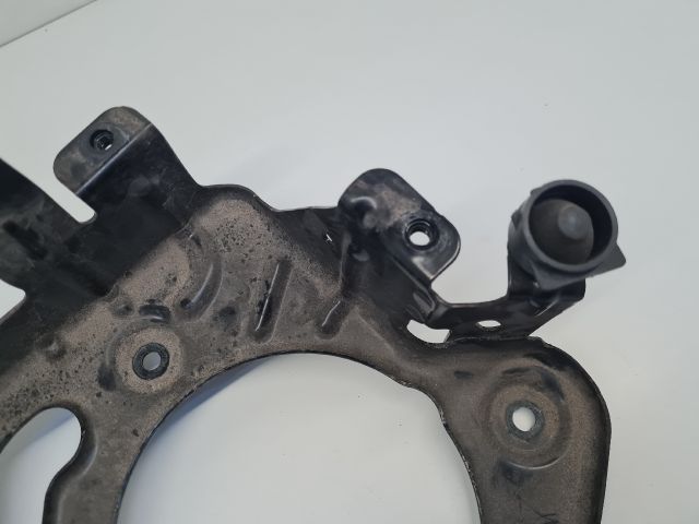 bontott VW GOLF VII Tartó Bak