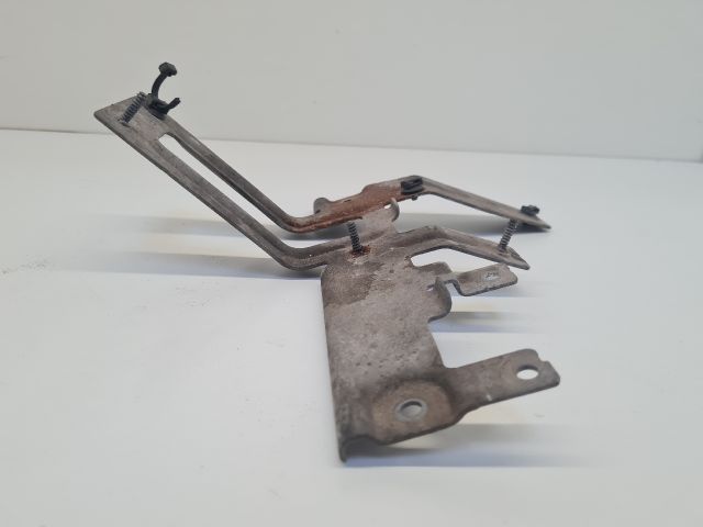 bontott VW GOLF VII Tartó Bak