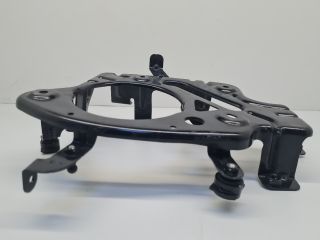 bontott VW GOLF VII Tartó Bak