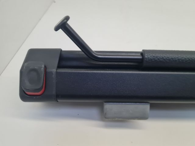 bontott VW GOLF VII Térelválasztó