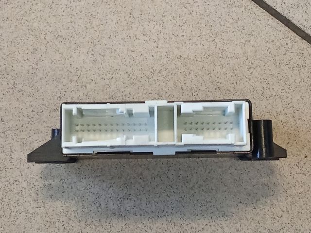 bontott VW GOLF VII Tolatóradar Elektronika