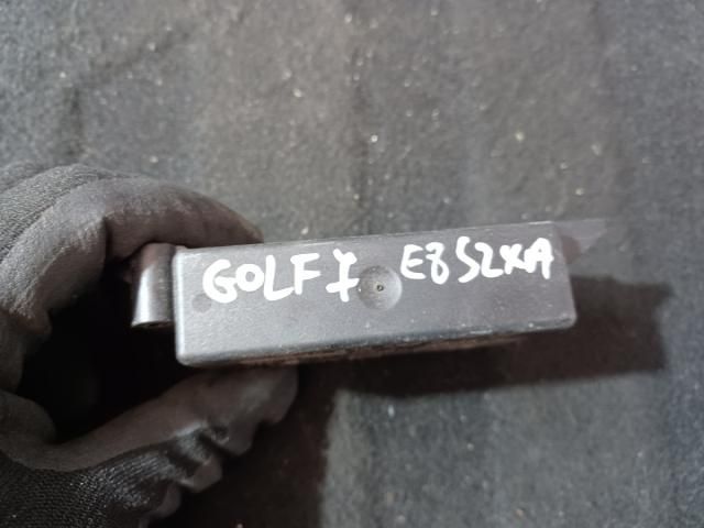 bontott VW GOLF VII Tolatóradar Elektronika