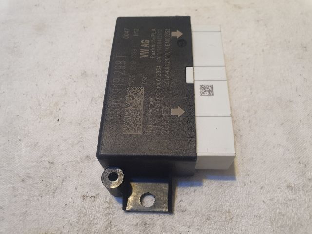 bontott VW GOLF VII Tolatóradar Elektronika