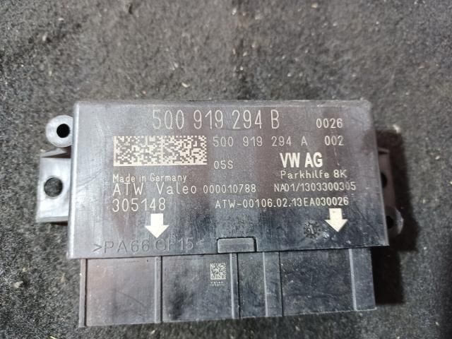 bontott VW GOLF VII Tolatóradar Elektronika