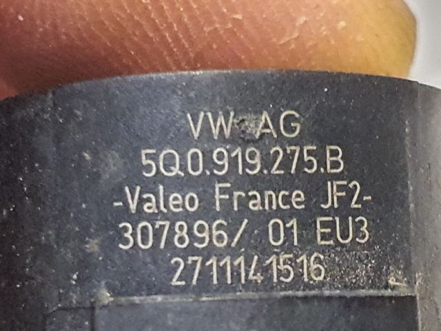 bontott VW GOLF VII Tolatóradar Fej