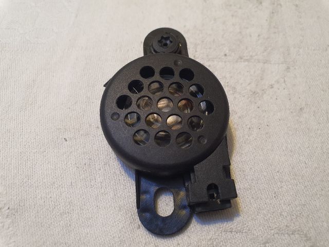 bontott VW GOLF VII Tolatóradar Hangszóró