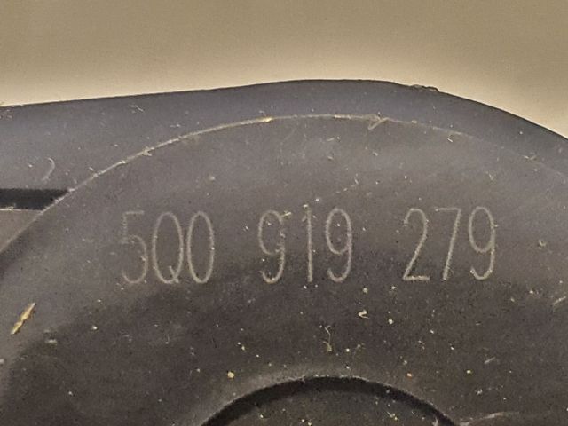 bontott VW GOLF VII Tolatóradar Hangszóró