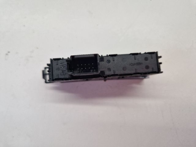 bontott VW GOLF VII Tolatóradar Kapcsoló