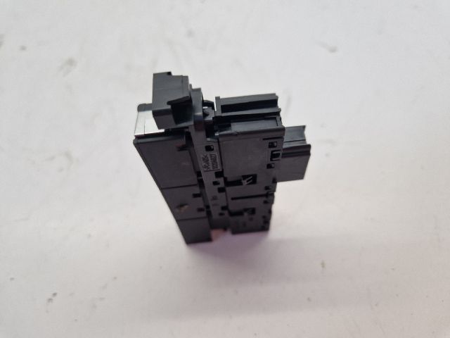 bontott VW GOLF VII Tolatóradar Kapcsoló