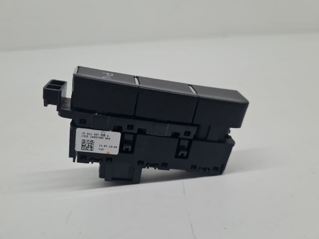 bontott VW GOLF VII Tolatóradar Kapcsoló