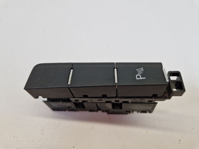 bontott VW GOLF VII Tolatóradar Kapcsoló