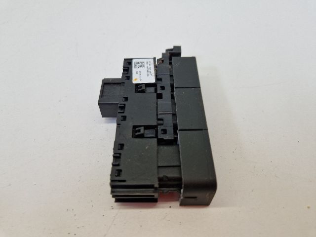 bontott VW GOLF VII Tolatóradar Kapcsoló