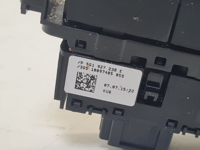 bontott VW GOLF VII Tolatóradar Kapcsoló