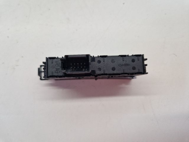 bontott VW GOLF VII Tolatóradar Kapcsoló