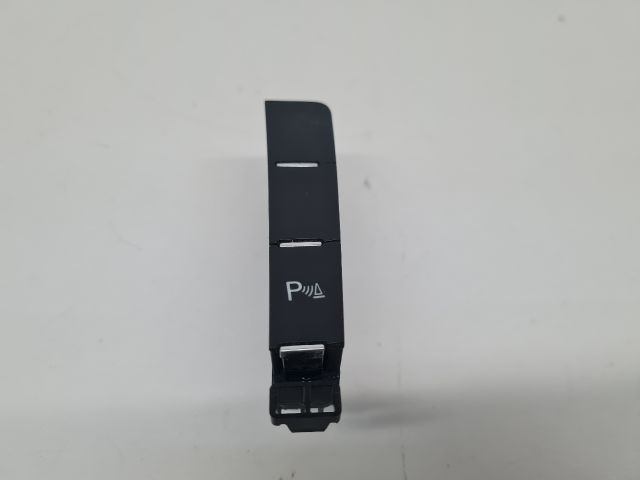 bontott VW GOLF VII Tolatóradar Kapcsoló