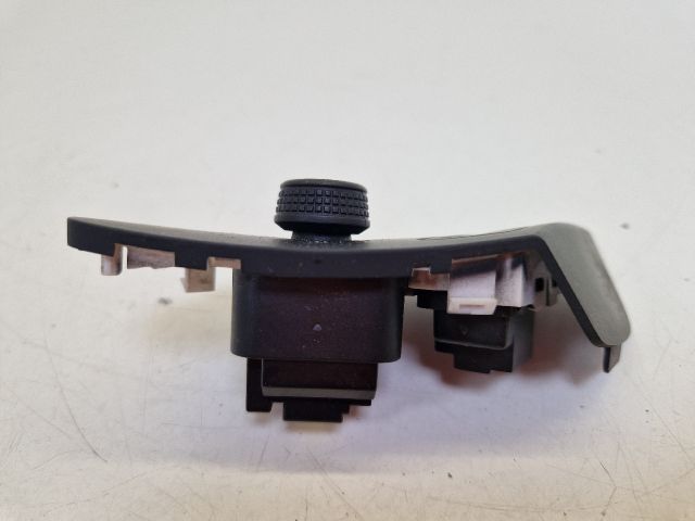 bontott VW GOLF VII Tükör Kapcsoló