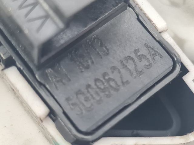 bontott VW GOLF VII Tükör Kapcsoló