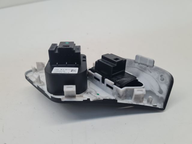 bontott VW GOLF VII Tükör Kapcsoló