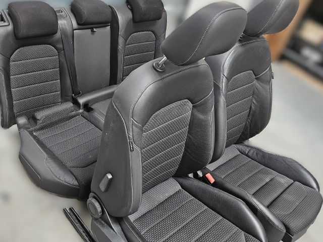 bontott VW GOLF VII Ülés Szett