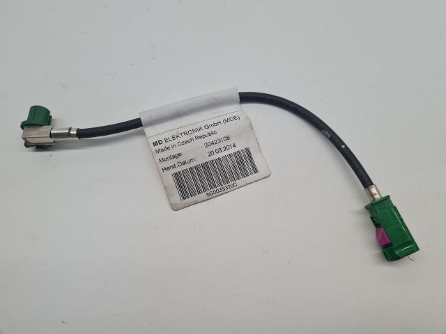 bontott VW GOLF VII USB Aljzat