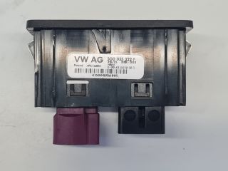 bontott VW GOLF VII USB Aljzat