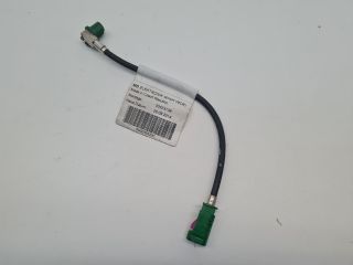 bontott VW GOLF VII USB Aljzat