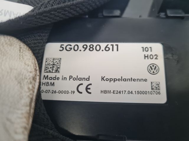 bontott VW GOLF VII USB Aljzat