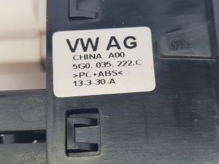 bontott VW GOLF VII USB Aljzat