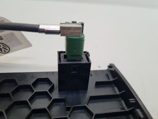 bontott VW GOLF VII USB Aljzat