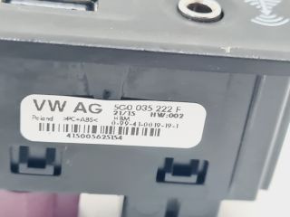 bontott VW GOLF VII USB Aljzat