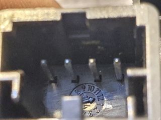 bontott VW GOLF VII USB Aljzat