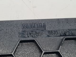 bontott VW GOLF VII USB Aljzat