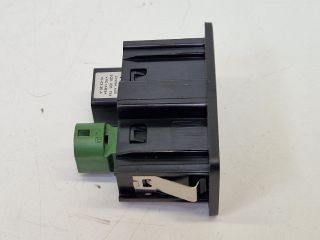 bontott VW GOLF VII USB Aljzat