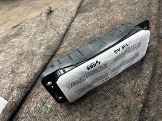 bontott VW GOLF VII Utasoldali Légzsák