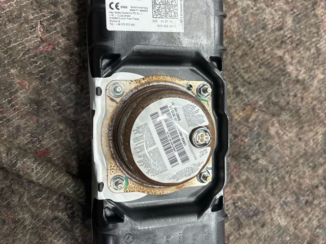 bontott VW GOLF VII Utasoldali Légzsák