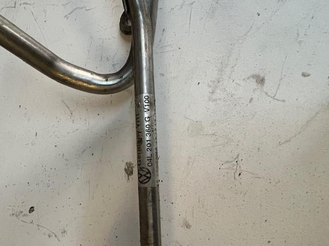 bontott VW GOLF VII Üzemanyagcső