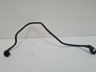 bontott VW GOLF VII Üzemanyagcső