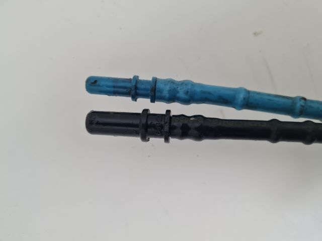 bontott VW GOLF VII Üzemanyagcső