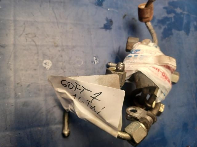 bontott VW GOLF VII Üzemanyagcső