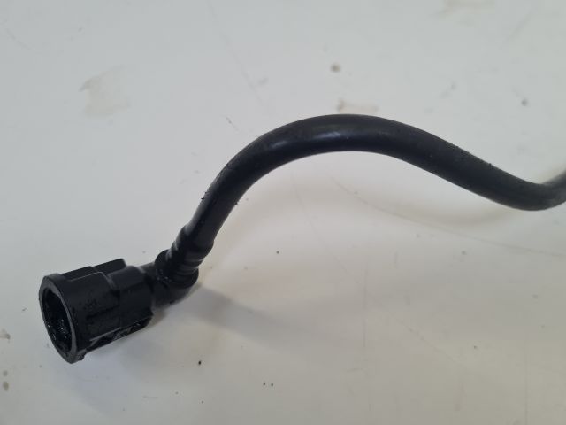 bontott VW GOLF VII Üzemanyagcső