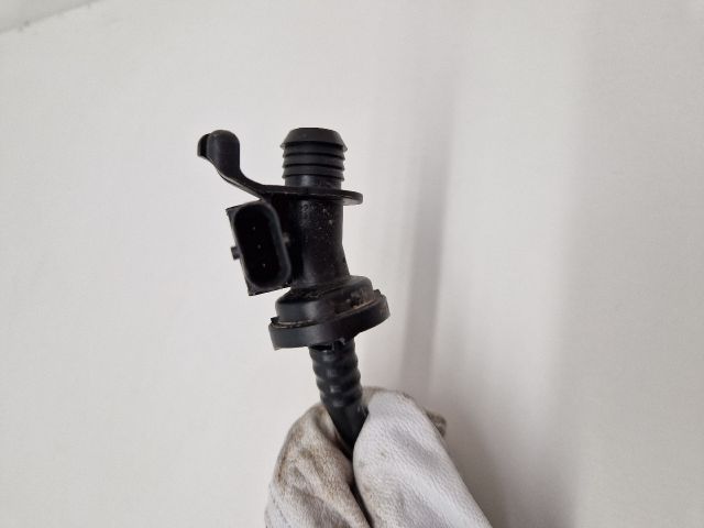 bontott VW GOLF VII Vákum Cső