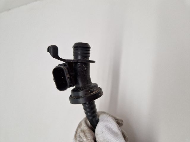 bontott VW GOLF VII Vákum Cső