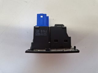 bontott VW GOLF VII Vészvillogó Kapcsoló