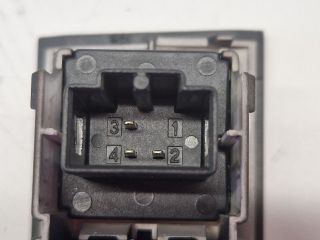 bontott VW GOLF VII Vészvillogó Kapcsoló