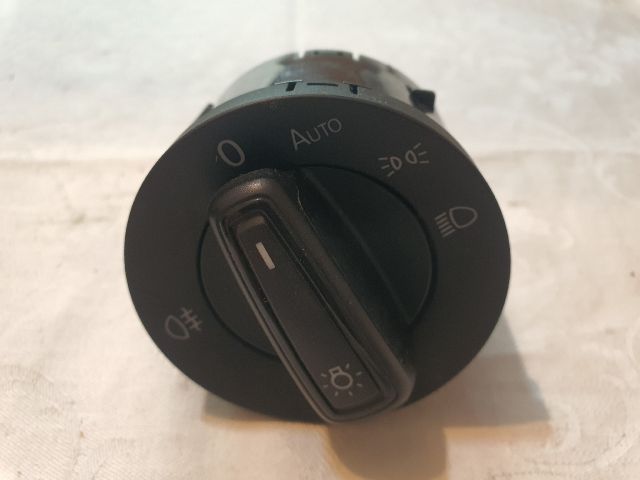 bontott VW GOLF VII Világítás Kapcsoló