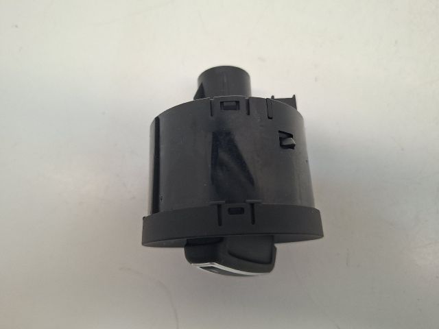 bontott VW GOLF VII Világítás Kapcsoló