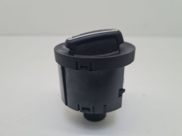 bontott VW GOLF VII Világítás Kapcsoló